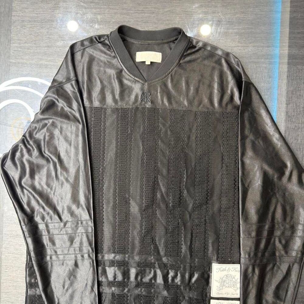 Kith Men's Black T-shirt